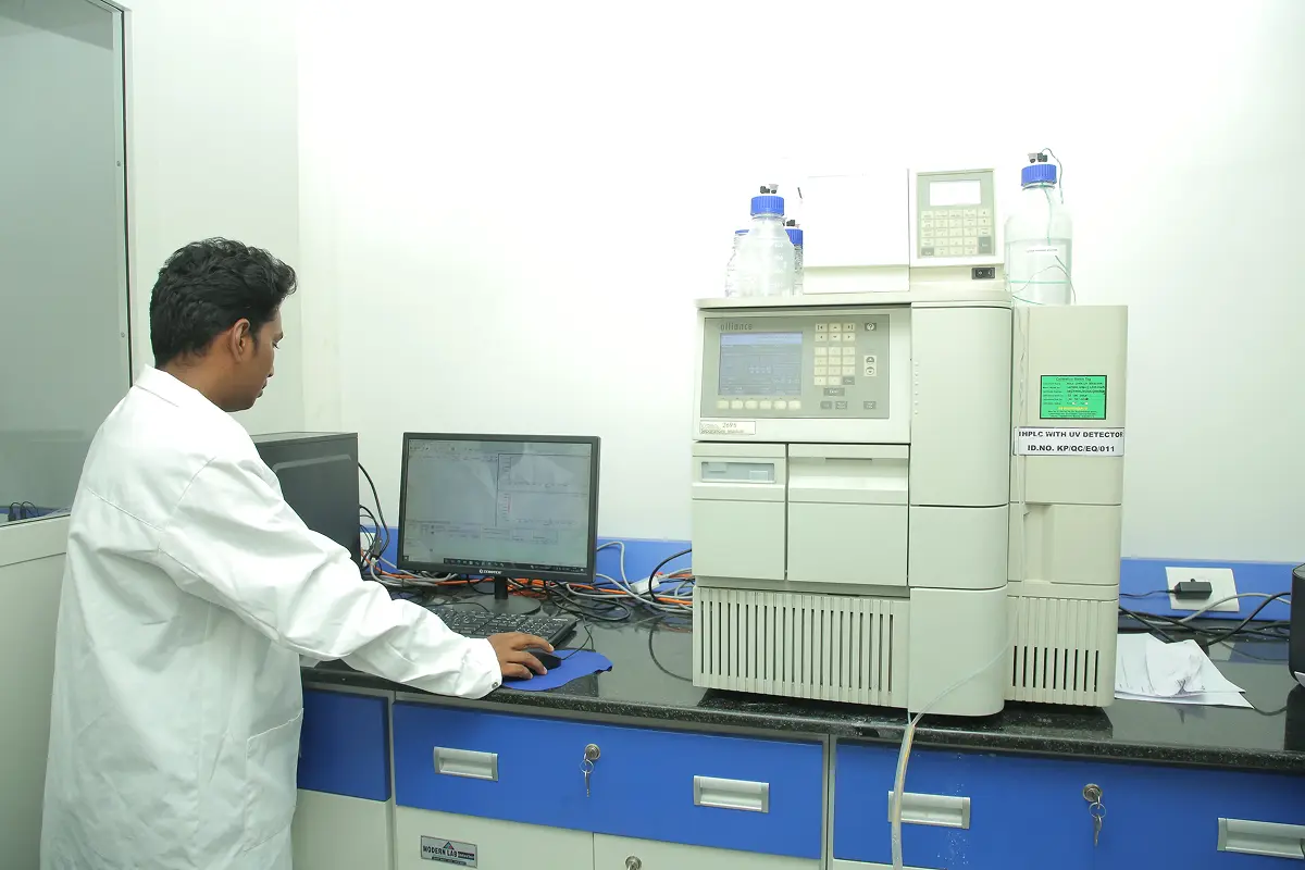 Laboratory analytical equipment for pharmaceutical testing