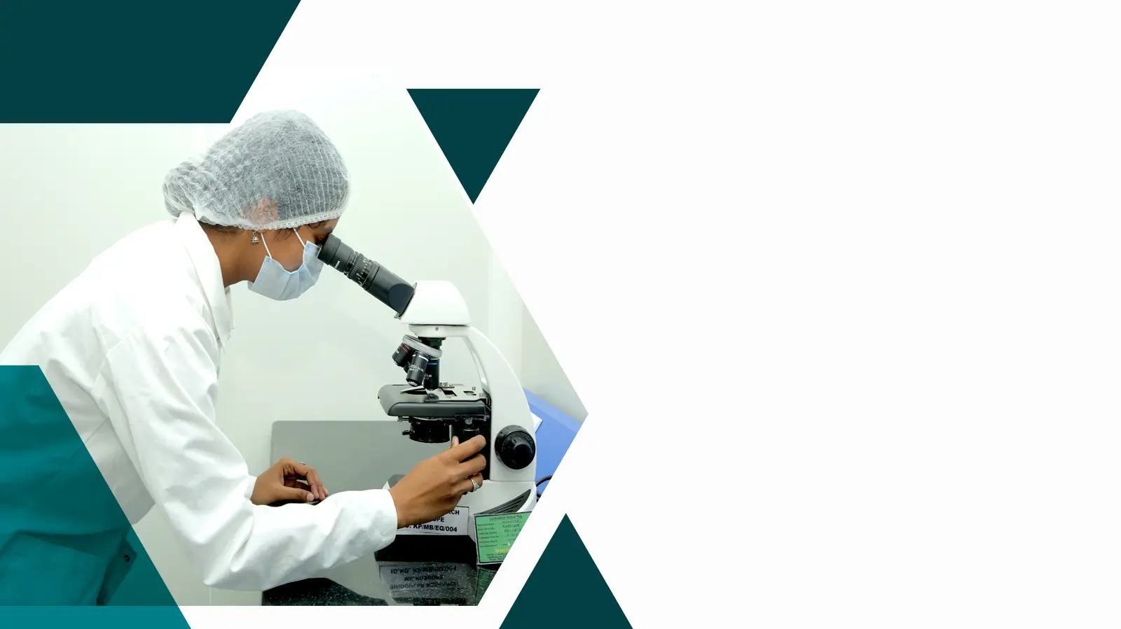 Quality-controlled pharmaceutical manufacturing environment